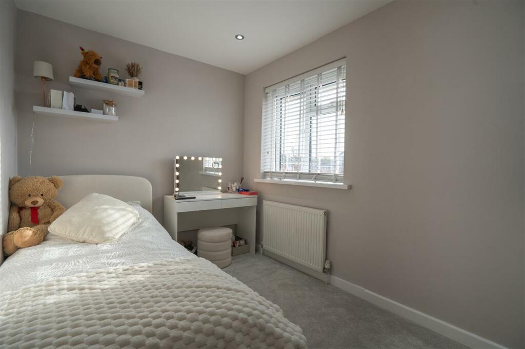 Additional image 12 of Willow Close, Tamworth