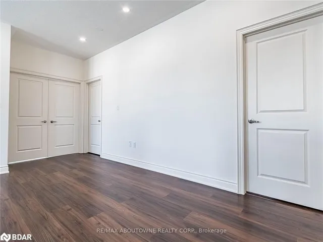 Additional image 20 of 220 Great Falls Blvd