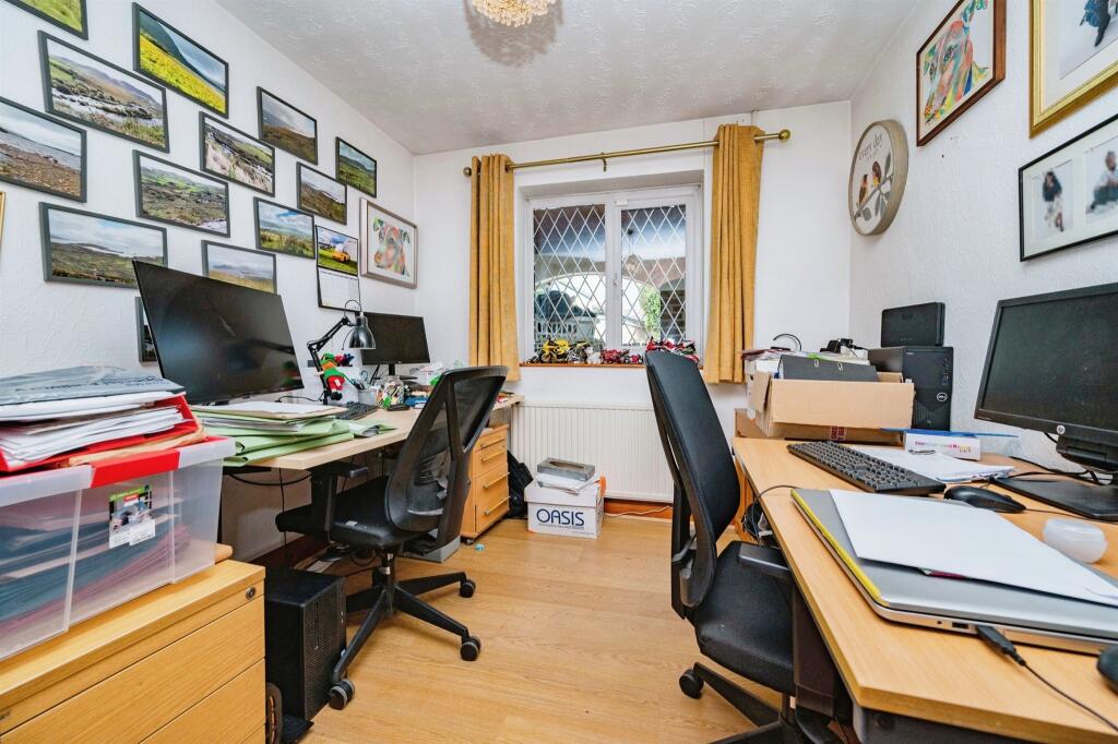 Additional image 12 of Park Street Lane, Park Street, St. Albans