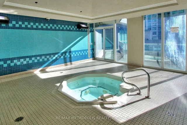 Additional image 8 of 51 Lower Simcoe St Unit 319