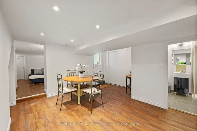 Additional image 33 of 103 Manning Ave