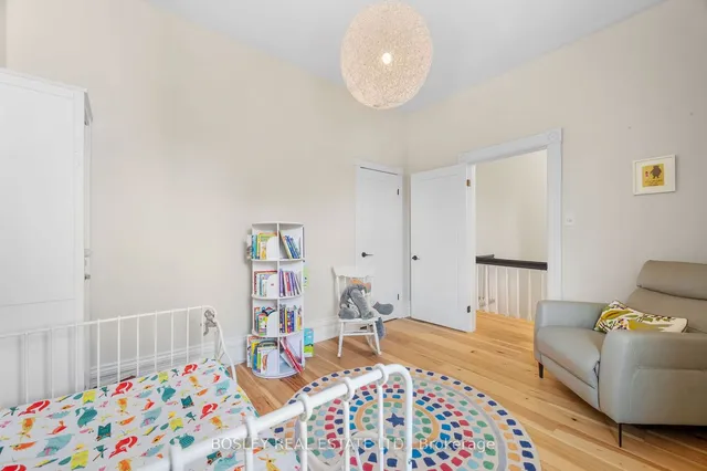 Additional image 26 of 103 Manning Ave