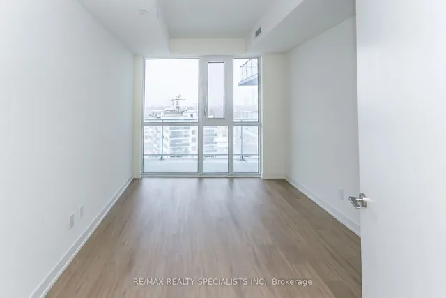 Additional image 11 of 10 DEERLICK Crt Unit 907