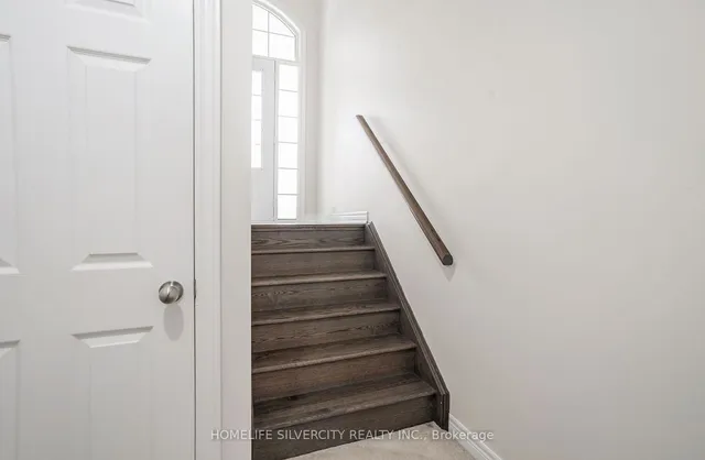 Additional image 32 of 19 Rockman Cres