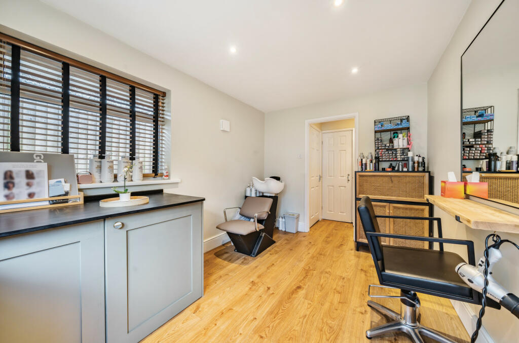 Additional image 12 of Thames Close, Warminster, BA12