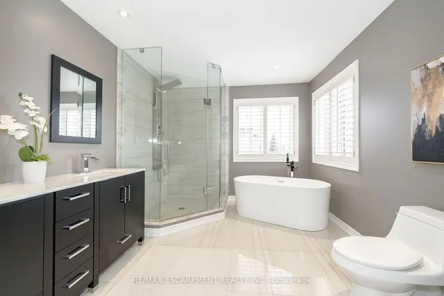 Additional image 24 of 1185 Lindenrock Dr