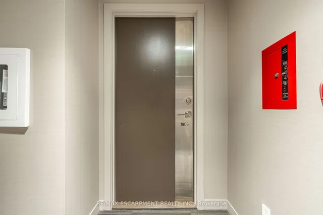 Additional image 6 of 2087 Fairview St Unit 1908