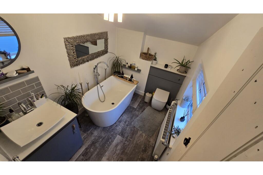 Additional image 12 of Southdown Road, Harpenden, AL5