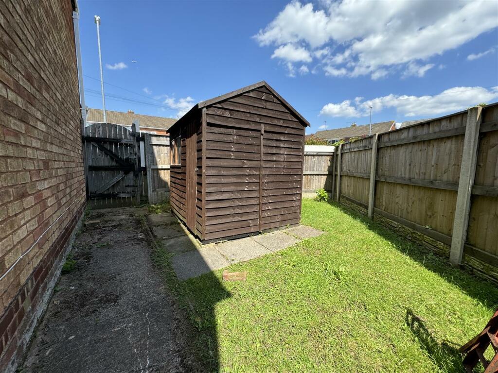 Additional image 37 of Kinross Crescent, Great Barr, Birmingham