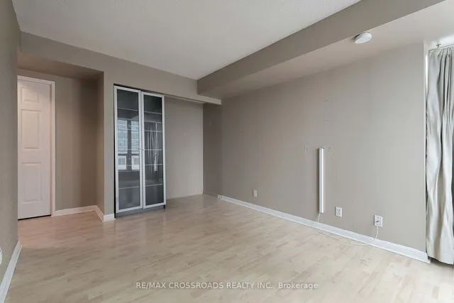 Additional image 11 of 1 Lee Centre Dr Unit 612