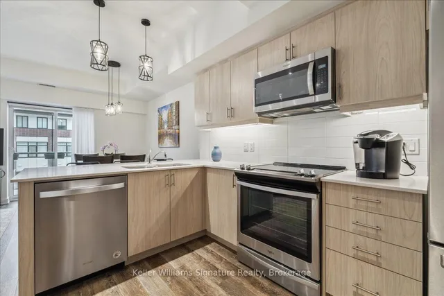 Additional image 10 of 16 Markle Cres Unit 211