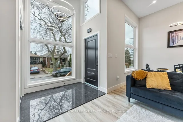 Additional image 7 of 209 Grenfell St