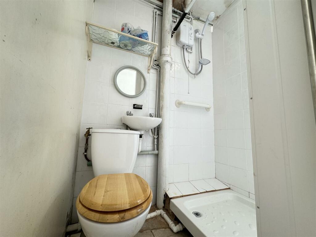 Additional image 19 of Kinross Crescent, Great Barr, Birmingham