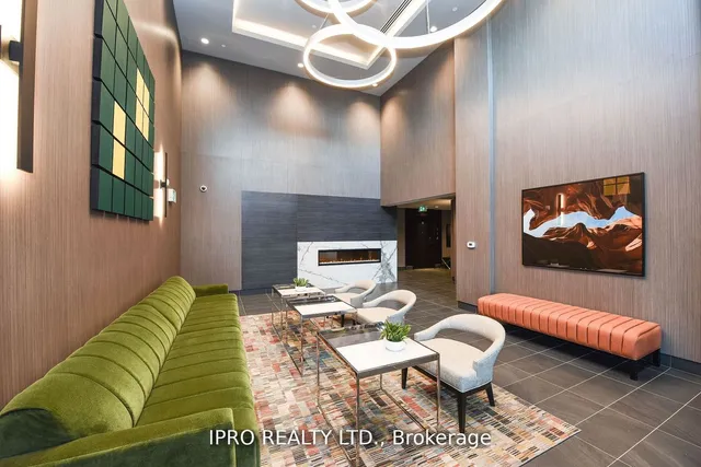 Additional image 30 of 95 Dundas St W St Unit 004