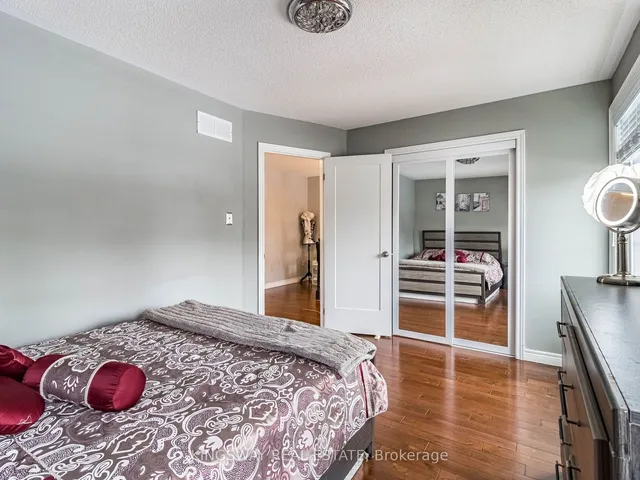 Additional image 27 of 570 Enfield Rd