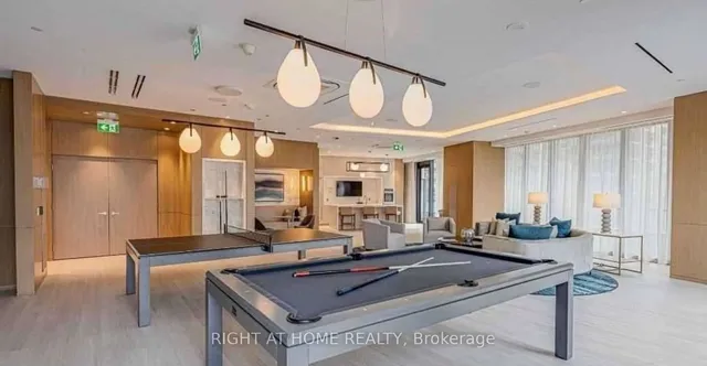 Additional image 13 of 585 Bloor St Unit 419