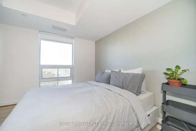 Additional image 14 of 160 Flemington Rd Unit 1005