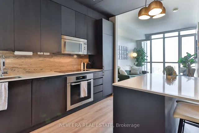 Additional image 22 of 15 Iceboat Terr Unit PH01