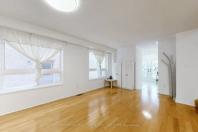 Additional image 3 of 118 Sand Cherry Cres