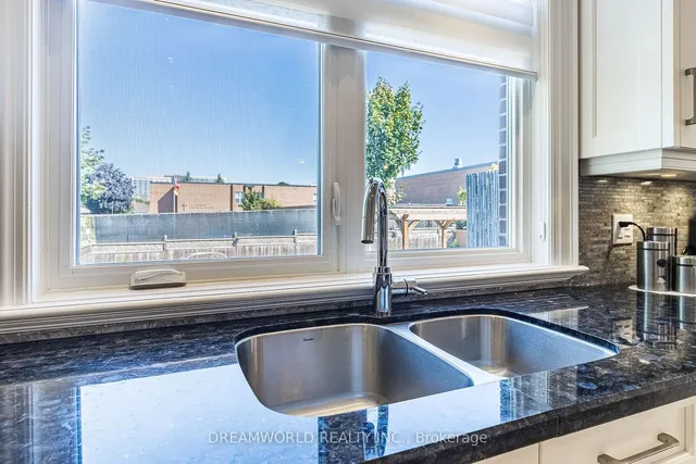 Additional image 19 of 416 Rustic Rd