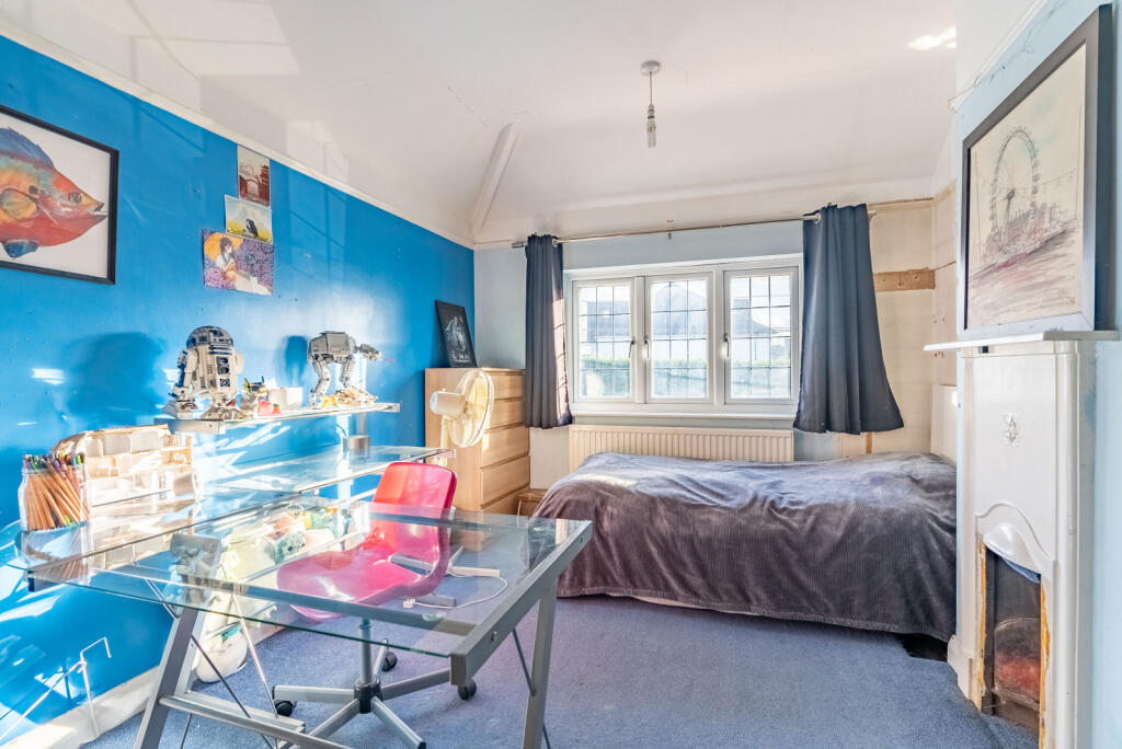 Additional image 21 of Ox Lane, Harpenden, Hertfordshire, AL5