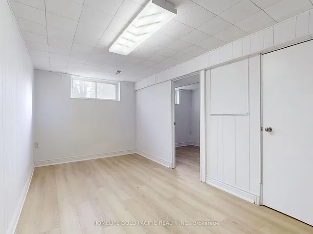 Additional image 28 of 38 Resolution Cres