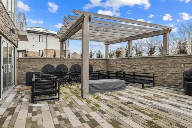 Additional image 35 of 16 Markle Cres Unit 211