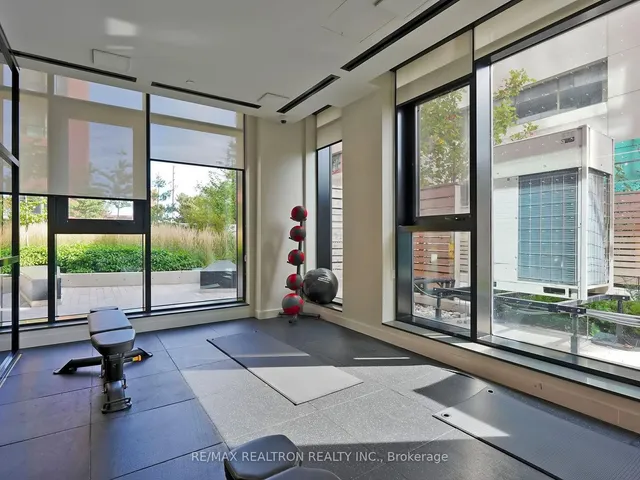 Additional image 30 of 8 Tippett Rd Unit 1001