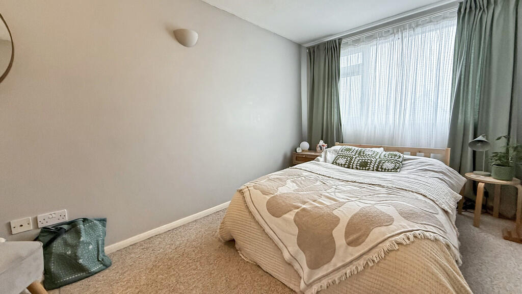 Additional image 9 of Langholm Avenue, Warminster