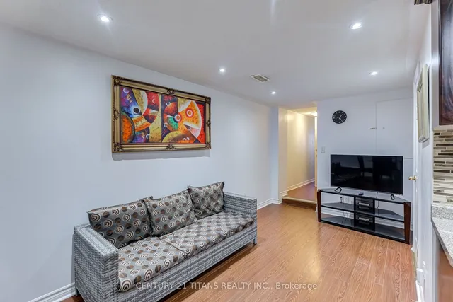 Additional image 27 of 55 Wilkes Cres