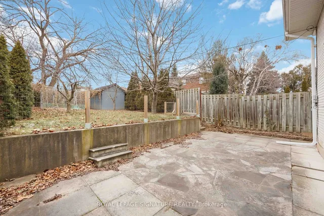 Additional image 34 of 41 Dixington Cres