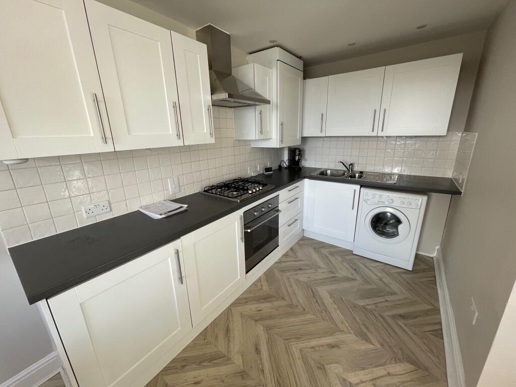 Additional image 6 of 17 Maizefield House, Moors Walk, Welwyn Garden City, Hertfordshire AL7 2BQ