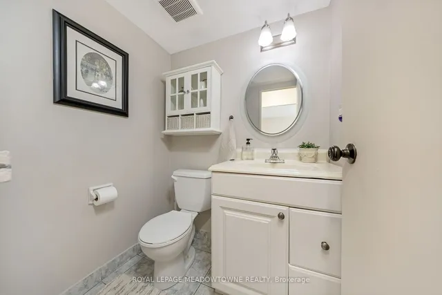 Additional image 10 of 2 Valhalla Inn Rd Unit 215