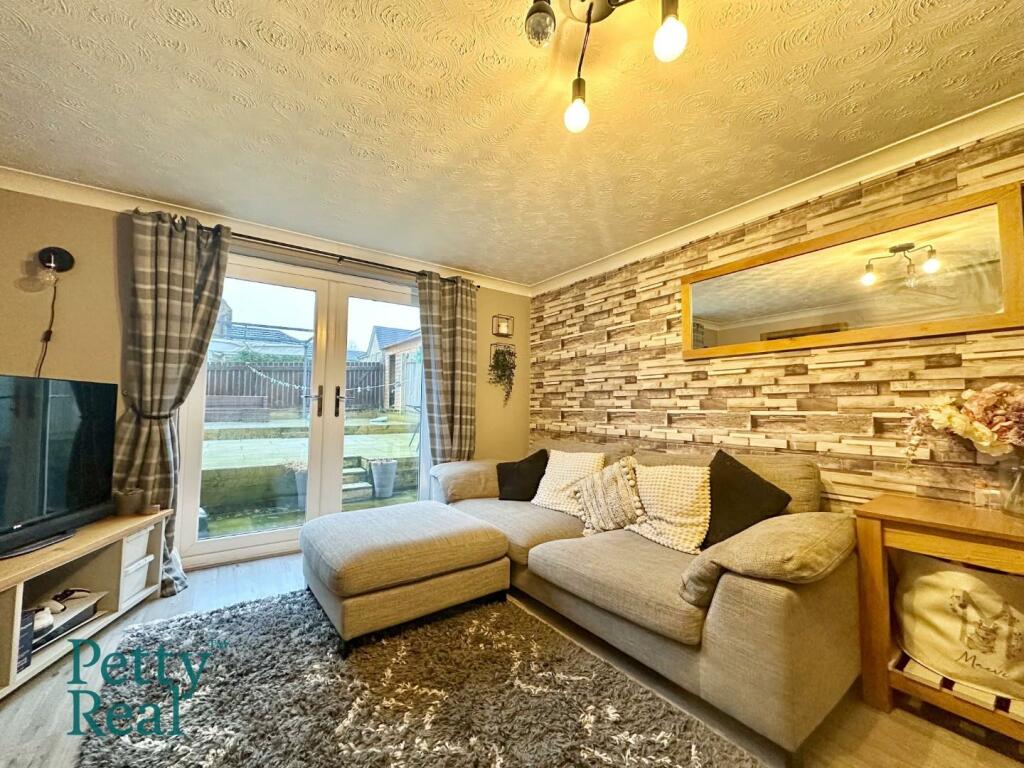 Additional image 9 of Beacon Close, Colne