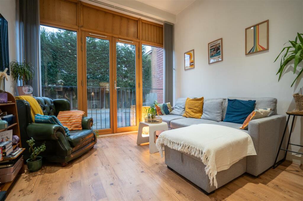 Additional image 5 of Cornwood House, 16 Hutchings, Solihull