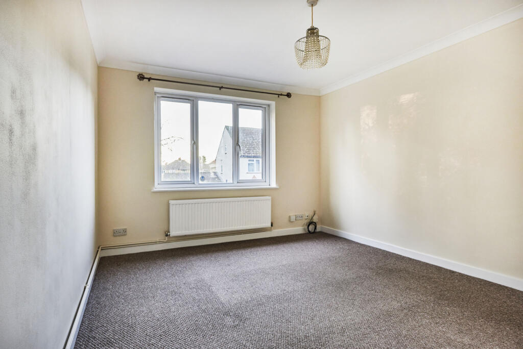 Additional image 16 of The Acorns, Wynchlands Crescent, St. Albans, Hertfordshire, AL4