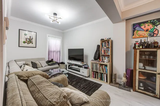 Additional image 11 of 218 Catharine St