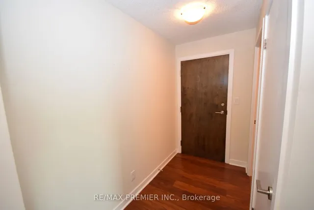 Additional image 2 of 33 Bay St Unit 1208