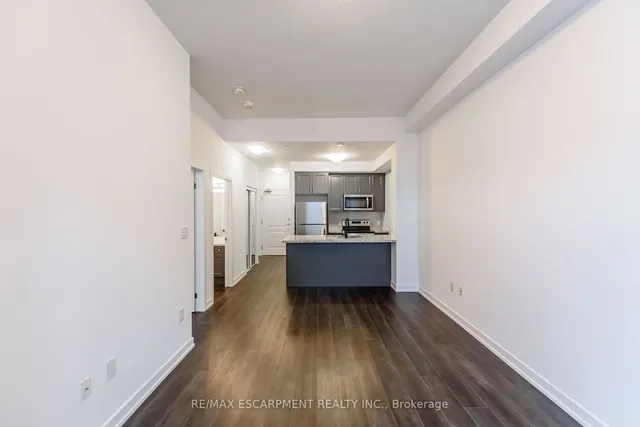 Additional image 13 of 450 Dundas St Unit 518