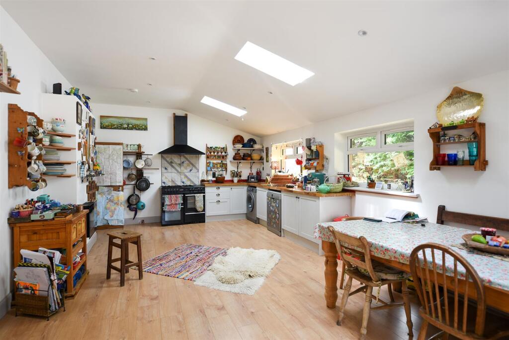 Additional image 8 of Carron, Aberlour