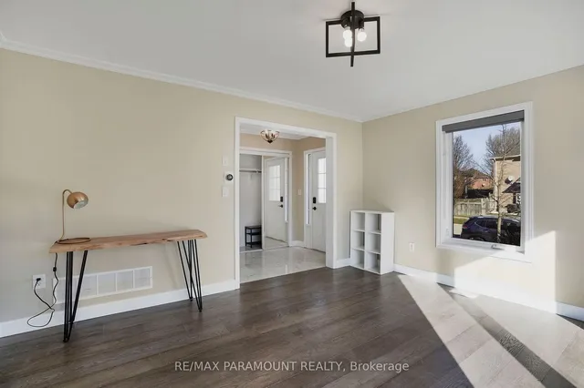 Additional image 13 of 1605 Gowling Terr