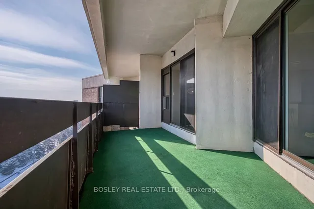 Additional image 37 of 335 Mill Rd Unit PH2