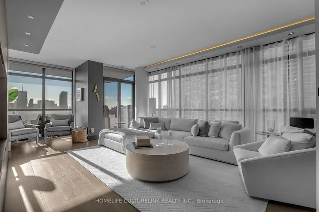 Additional image 10 of 170 Avenue Rd Unit 1003*