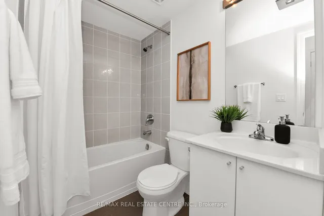 Additional image 21 of 58 Macaulay Ave Unit 302