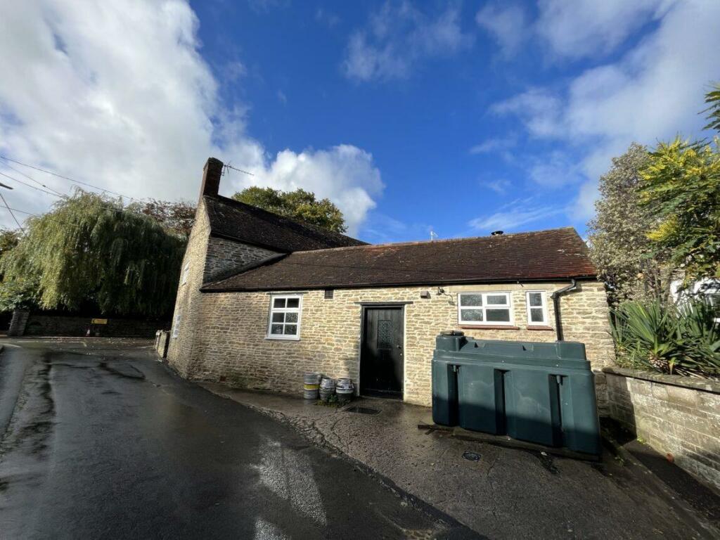 Additional image 9 of The Bird in Hand, Henstridge, Templecombe