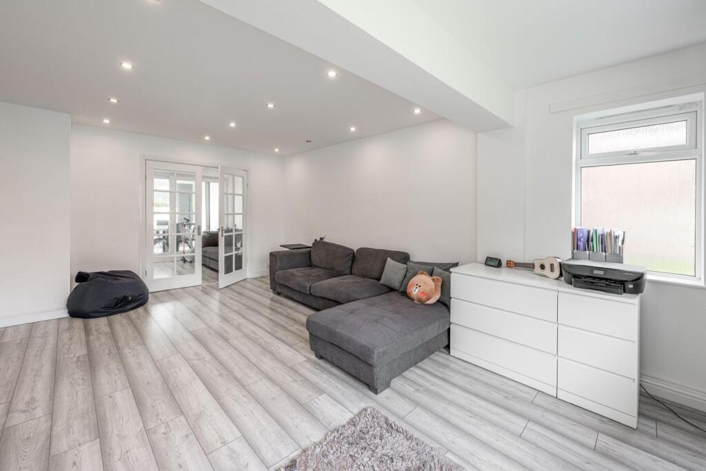 Additional image 31 of The Close, Harborne, Birmingham, B17 8TU