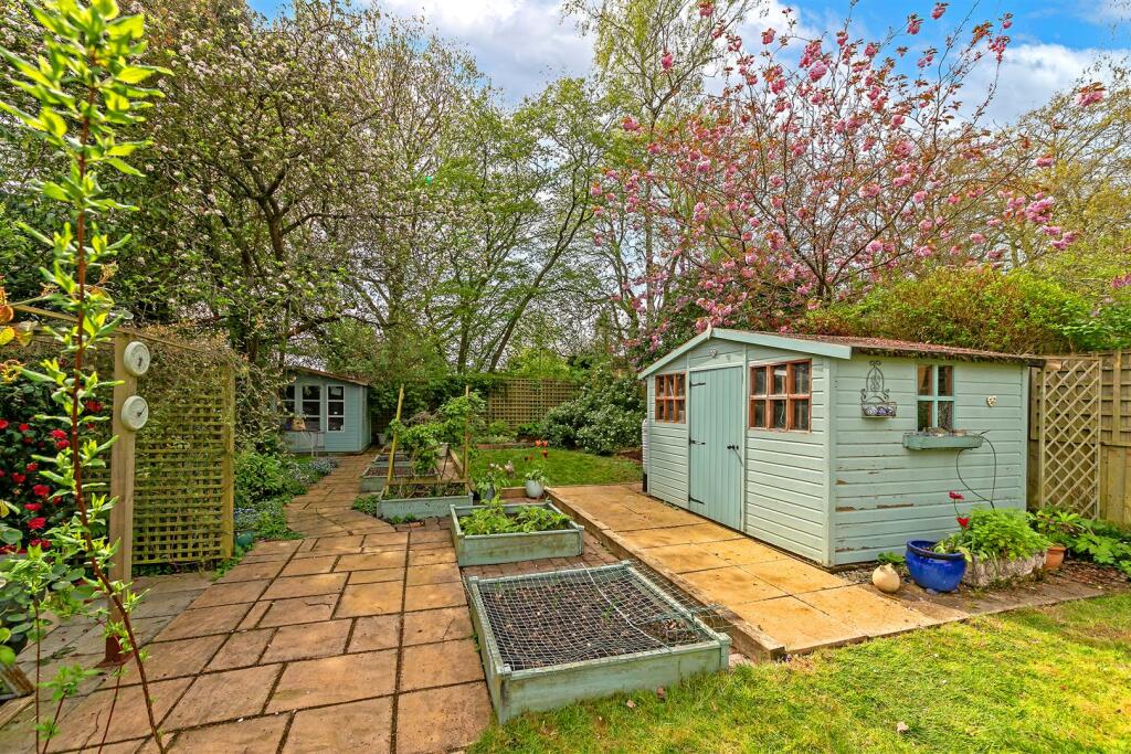 Additional image 3 of Springwood Walk, St Albans