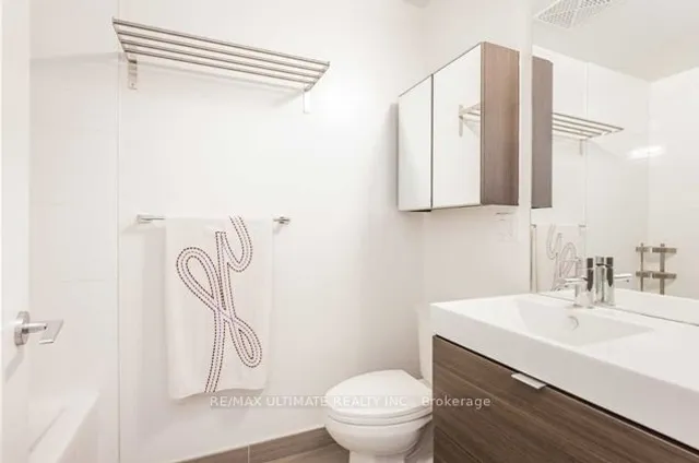 Additional image 8 of 62 Forest Manor Rd Unit 1912