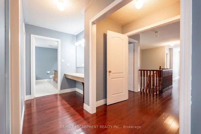 Additional image 19 of 15 Hellyer Ave