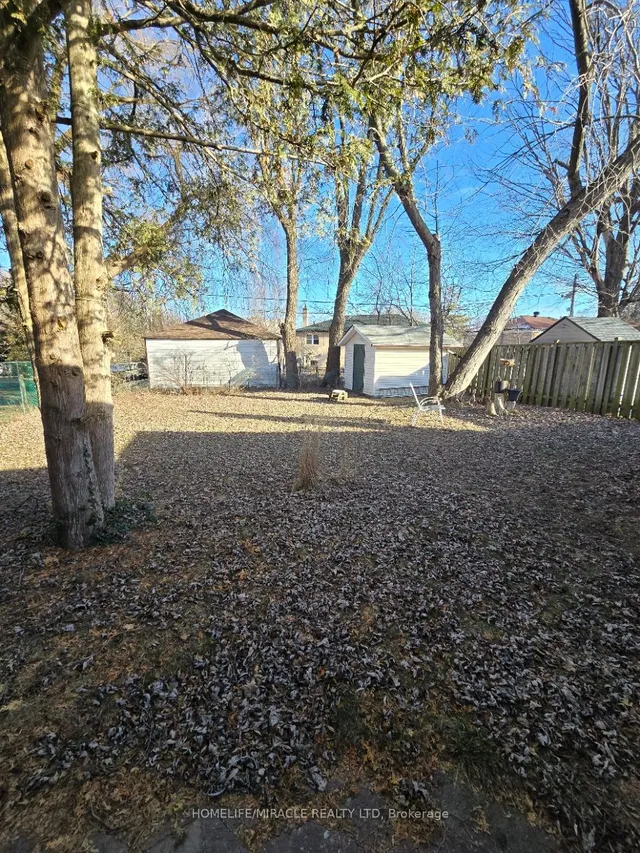 Additional image 20 of 19 Blakemanor Blvd